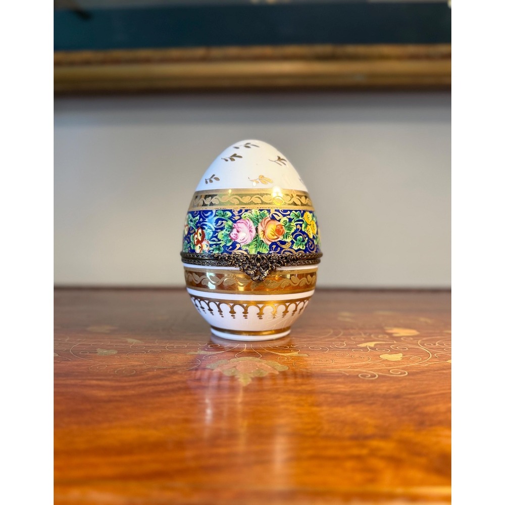 Vintage Limoges Hand Painted‎ Egg Trinket Box